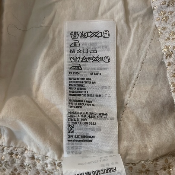 Cute Abercrombie & Fitch shorts size 2 - Picture 6 of 6